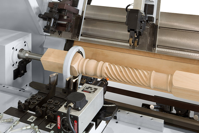 Torneado y fresado CNC simultáneos